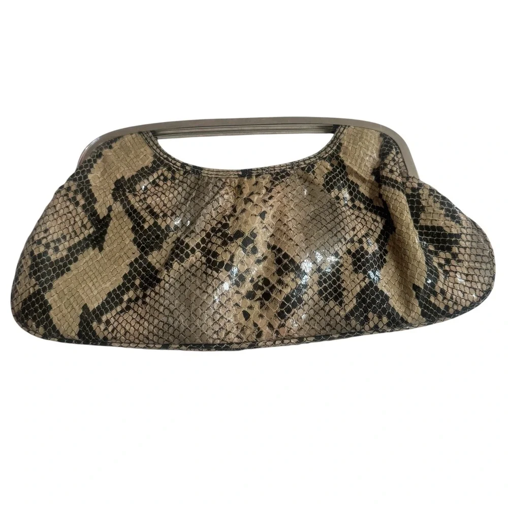 Express clutch bag